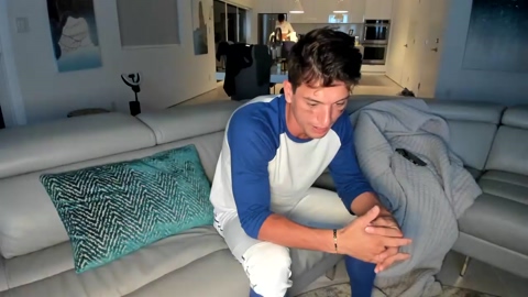 rawr_itsben  07-05-2023 video moan