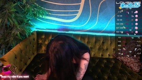 missviviennn 09-05-2023 striptease CamSoda