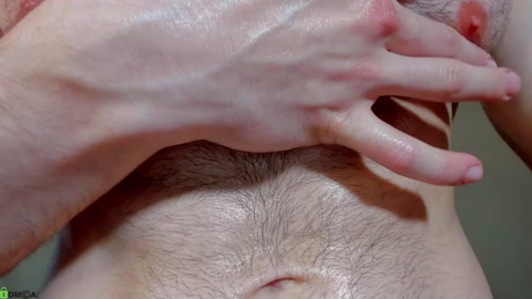 adam_muscle_  11-05-2023 video squirt