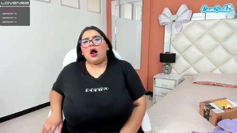 chloe-bigoobs 11-05-2023 toy CamSoda
