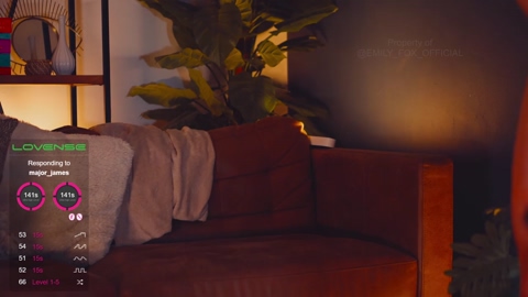 emily_fox_official 11-05-2023 love 