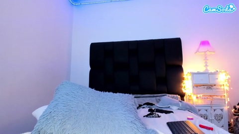 dannivega1 14-05-2023 spanking CamSoda