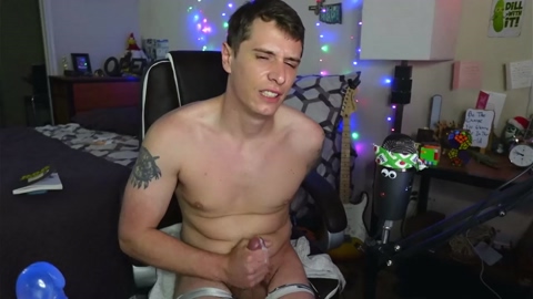 dillpie  16-05-2023 video fingers