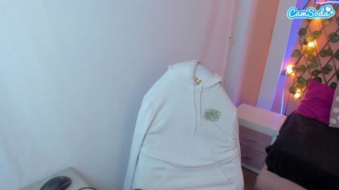 sarah-lanng 16-05-2023 ass CamSoda