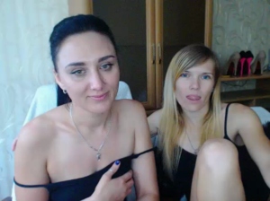 Deliciouscc  03-06-2018 Recorded Topless