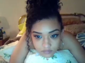 oodlesnoname  04-06-2018 Recorded Topless