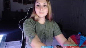 brooke_synn  08-06-2018 Recorded Toys