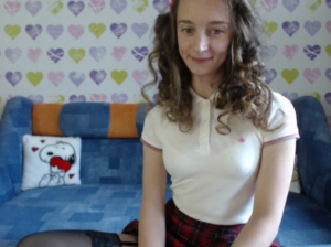 ShySchoolGrl  10-06-2018 Recorded Porn