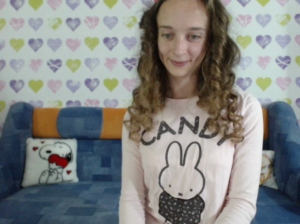 ShySchoolGrl  13-06-2018 Recorded Video