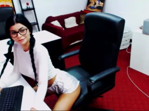 alexisadelle  16-06-2018 Recorded Naked