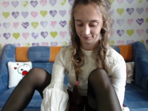 ShySchoolGrl 17-06-2018  Recorded Video