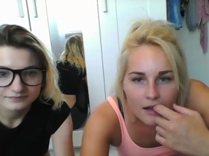 sweetrabbits  21-06-2018 Recorded Topless