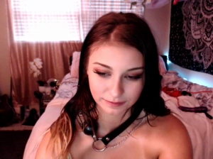 raynazyn  23-06-2018 Recorded Topless