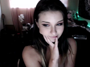 raynazyn  27-06-2018 Recorded Topless