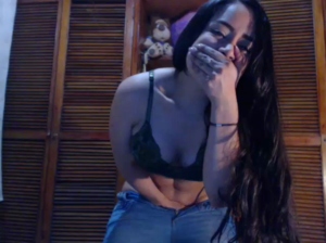 emyly_7  12-07-2018 Recorded Porn