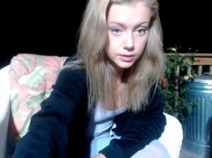 barelylegalblondebabe 12-07-2018  Recorded Topless