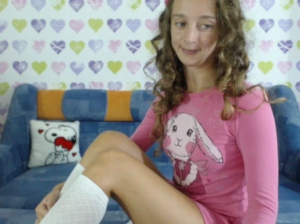 ShySchoolGrl  24-07-2018 Recorded Cam