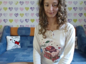 ShySchoolGrl  02-08-2018 Recorded Webcam