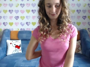 ShySchoolGrl  17-08-2018 Recorded Toys