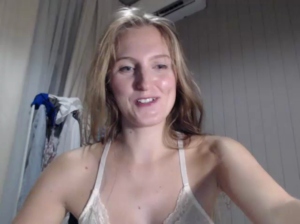 Juliet_4ever 19-08-2018  Recorded Nude