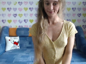 ShySchoolGrl  20-08-2018 Recorded XXX