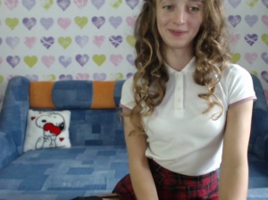 ShySchoolGrl 26-08-2018  Recorded Cam