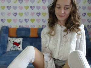 ShySchoolGrl  27-08-2018 Recorded XXX