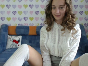 ShySchoolGrl  27-08-2018 Recorded Video