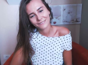 devonalexis1  22-09-2018 Recorded Topless