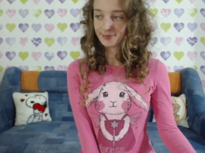 ShySchoolGrl  24-09-2018 Recorded Free
