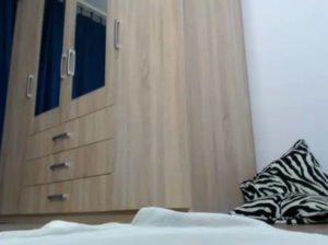 cleo1993 06-10-2018 Topless  Recorded Porn