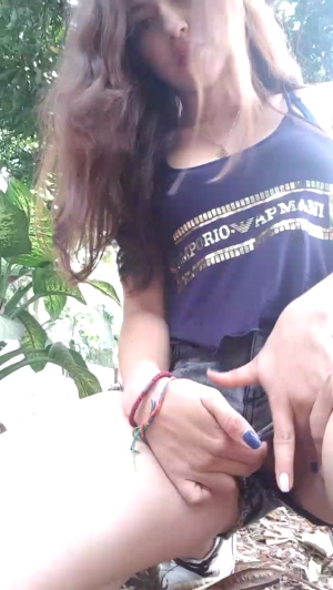 danielacali3  06-10-2018 Recorded Nude