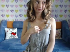 ShySchoolGrl  13-10-2018 Recorded Nude
