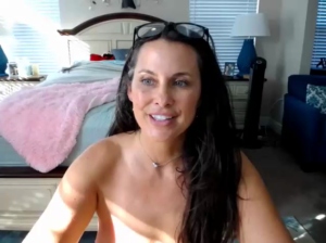 curvymodelmilf  19-10-2018 Recorded Toys