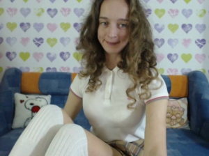 ShySchoolGrl  04-11-2018 Recorded XXX