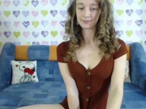 ShySchoolGrl  15-11-2018 Recorded Toys