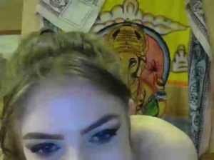 tinygirlxhugepackage