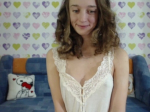 ShySchoolGrl  10-03-2019 Recorded Topless
