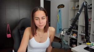 laura_cornett 15-03-2019 Show  Recorded Video