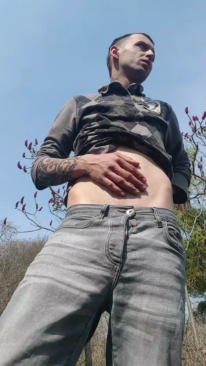 bro_boy 03-04-2019  Recorded Video Webcam