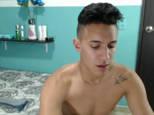 latindiick 11-04-2019  Recorded Video Toys