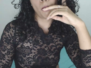 nahla22 14-04-2019 Webcam  Recorded Toys