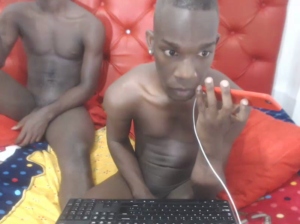 black_latinn 14-04-2019  Recorded Video Toys