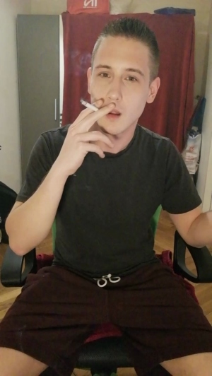 bifler2 16-04-2019  Recorded Video Topless