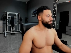 glennmuscle 17-04-2019  Recorded Video Topless
