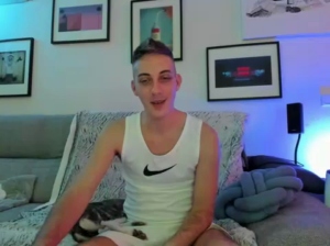 hugo4k 21-04-2019  Recorded Video Naked