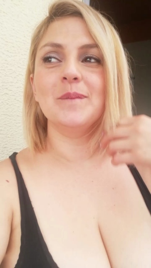 miastonelove 28-04-2019 Show  Recorded Free