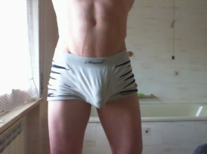 eni__ 02-05-2019  Recorded Video Topless