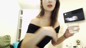 ellie_leen  05-05-2019 Recorded Topless