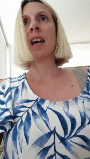 hot_blondiex  06-05-2019 Recorded Video